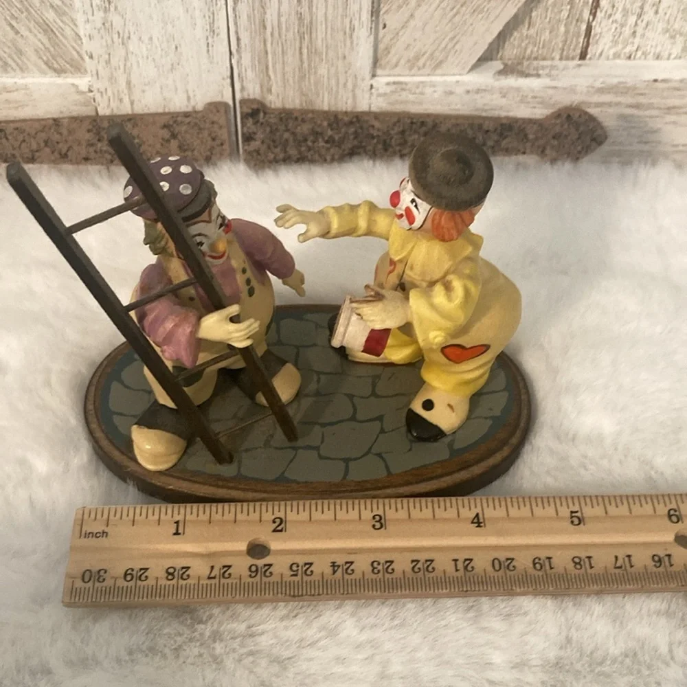 Vintage Anri Toriart Clown Figurine